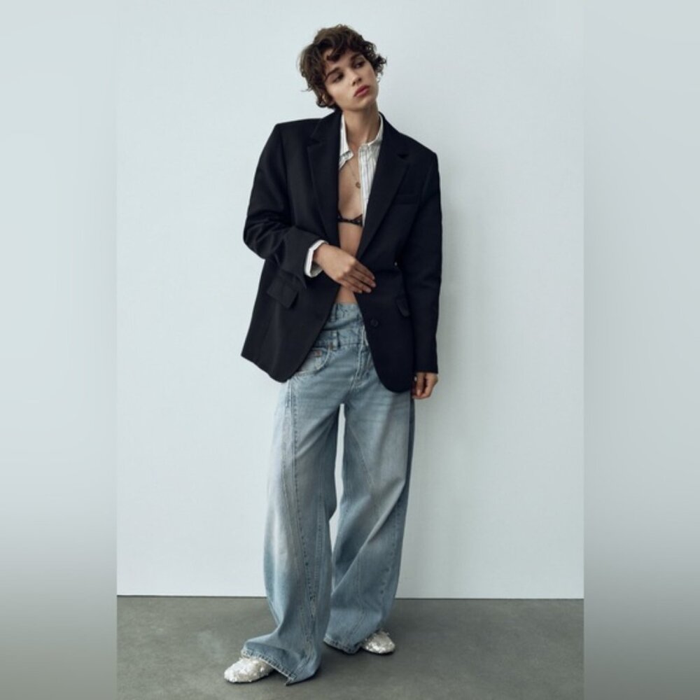 NWT ZARA BASIC Lined 2 Front Button Shoulder Pads… - image 2